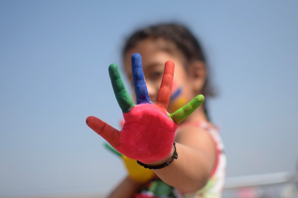 colorful, five fingers, kid-4043709.jpg